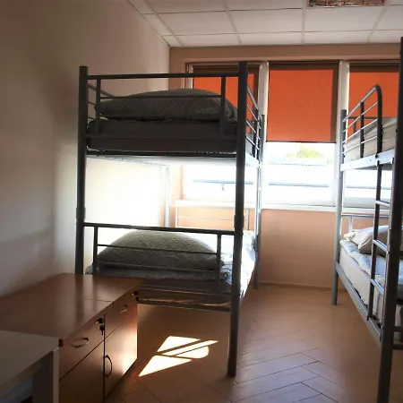 & Zloty Feniks Hostel *
