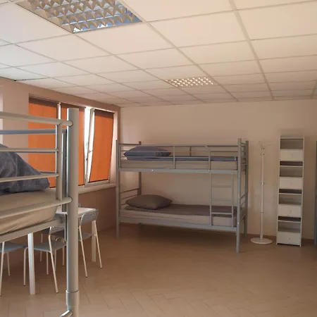 & Zloty Feniks Hostel